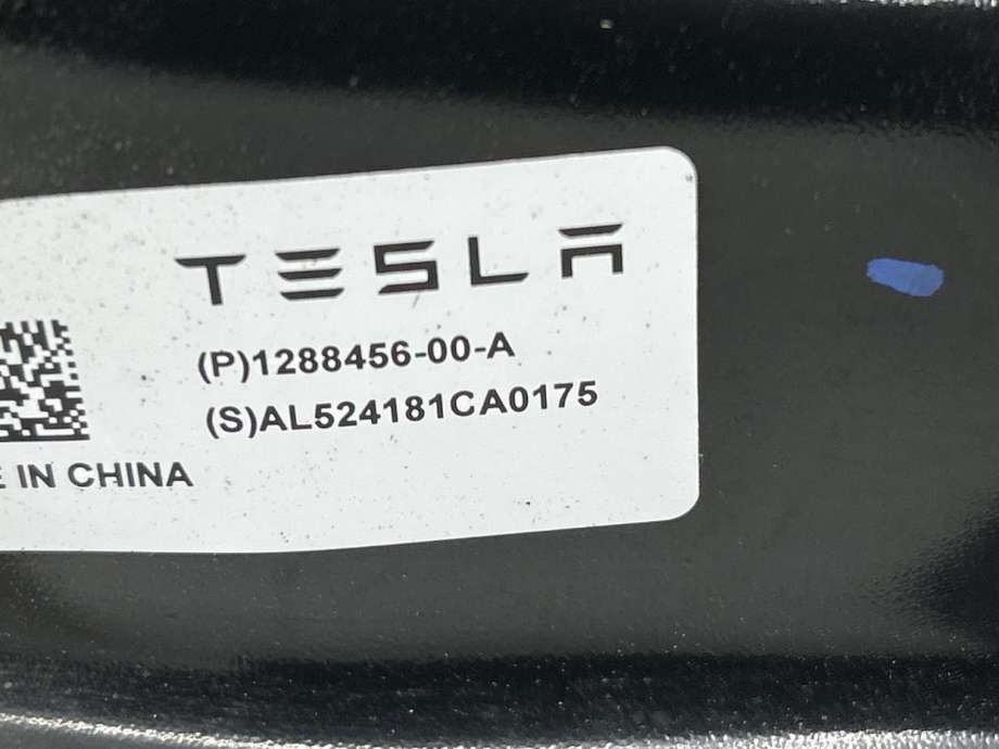 Bærebru høyre bak til Tesla Model 3 2024-->> (Fase 2)  (128845600A|)