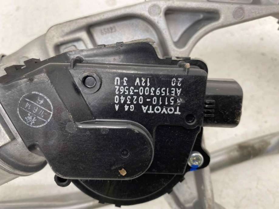 Viskermotor frontrute komplett m/overføring til Toyota Auris 2015-2019 (Type II, Fase 2)  (8515002300|8511002340|)