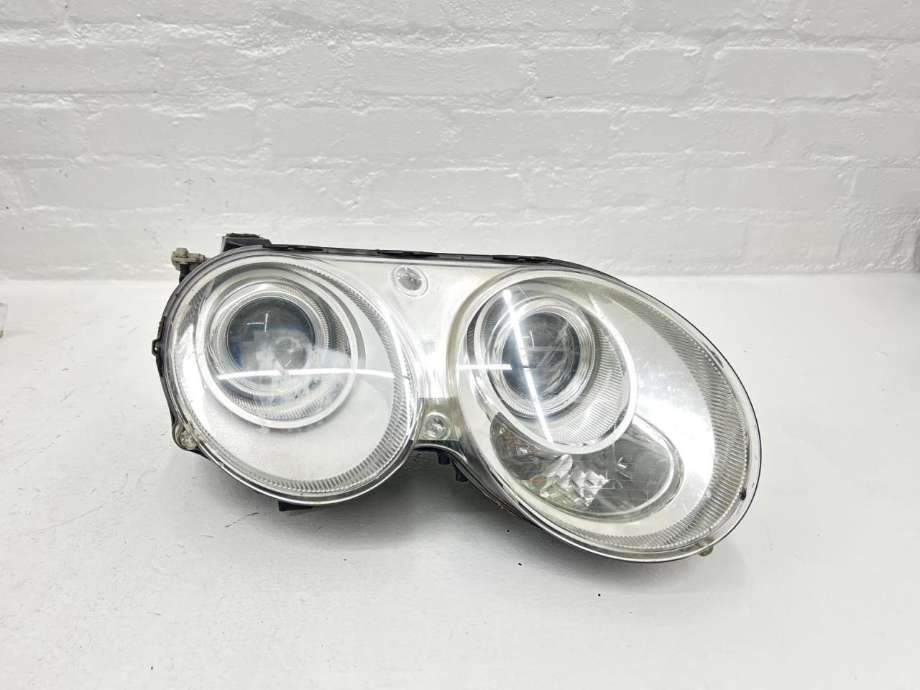 Frontlykt høyre xenon til Bentley Continental GT 2003-2011 (3W2 941 016F|)