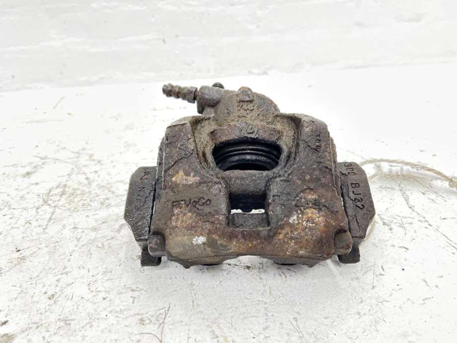 Bremsecaliper høyre foran til Land Rover Range Rover, Evoque 2011-2019 (Type I) (LR015386|6G912B294AC|)