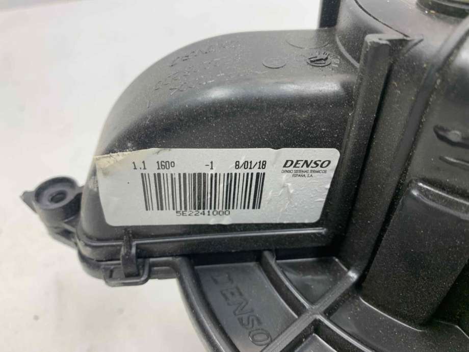 Varmeapparat motor til Peugeot Partner 0-->>  (6441 CG|)