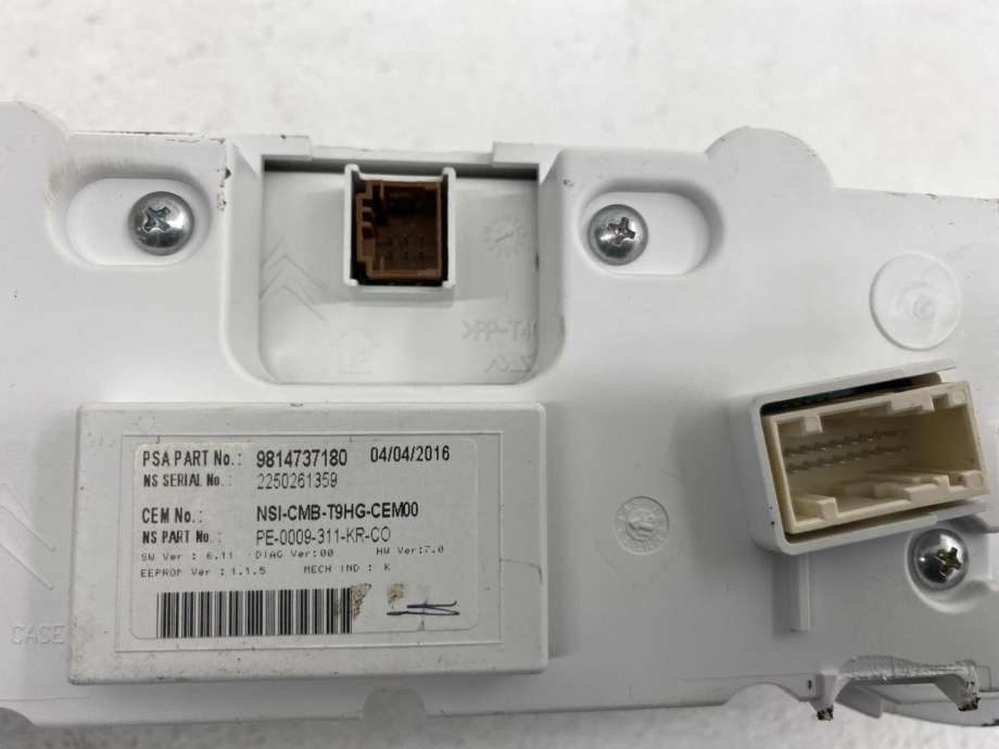 Instrumentpanel til Peugeot 308 2013-2021 (Type II)  (16 141 743 80|)