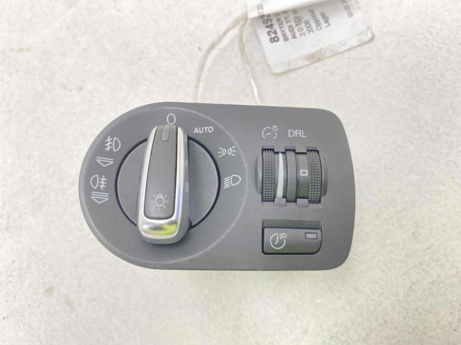 Bryter lys til Audi TT, 2006-2014 (Type II) (8J1 941 531 G)