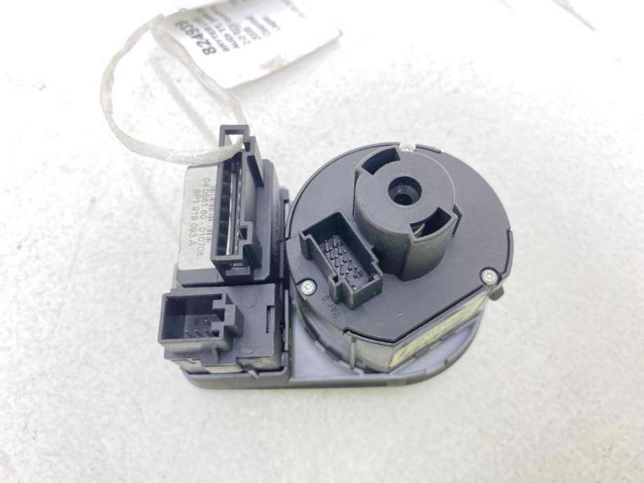 Bryter lys til Audi TT 2006-2014 (Type II)  (8J1 941 531 G|)