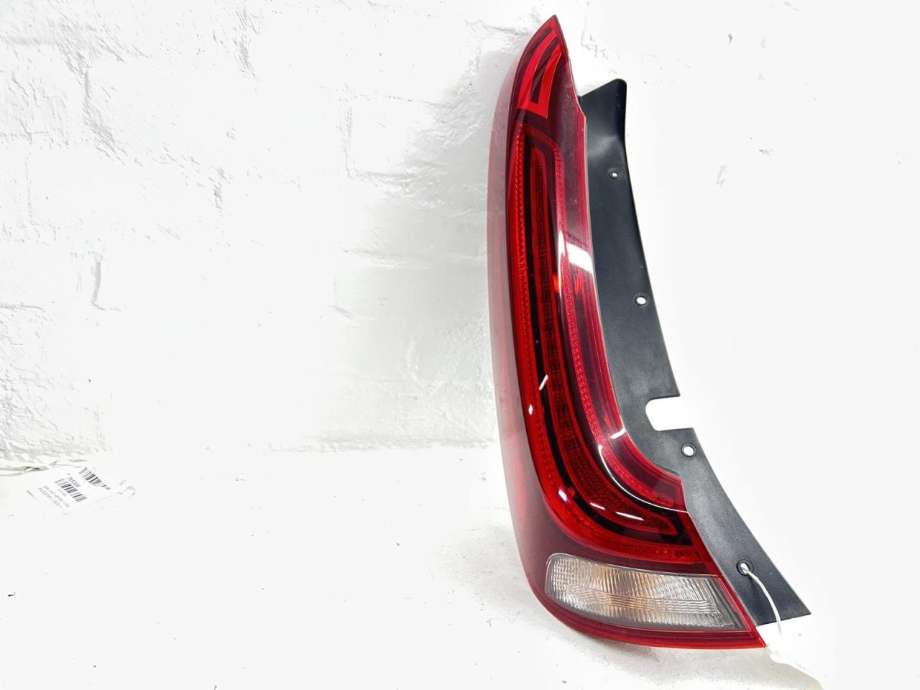 Baklykt venstre ytre til Kia e-Soul, 2019-->> (Type III)  (92401K0100)