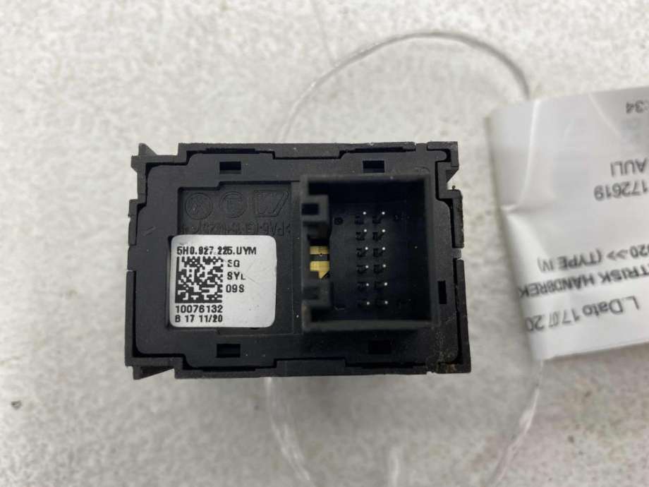 Bryter elektrisk håndbrekk/parkbrems til VW Caddy 2020-->> (Type IV)  (5Q0 919 237|)