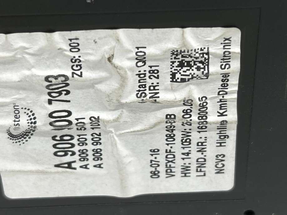 Instrumentpanel til Mercedes Sprinter 2013-2018 (Fase 2) (906) (906) (A 906 900 79 03|)