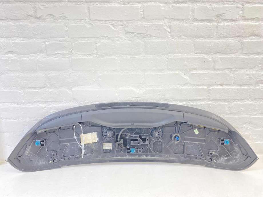 Spoiler bakluke til Mercedes EQC 2019-->>  (A293 790 0300|)