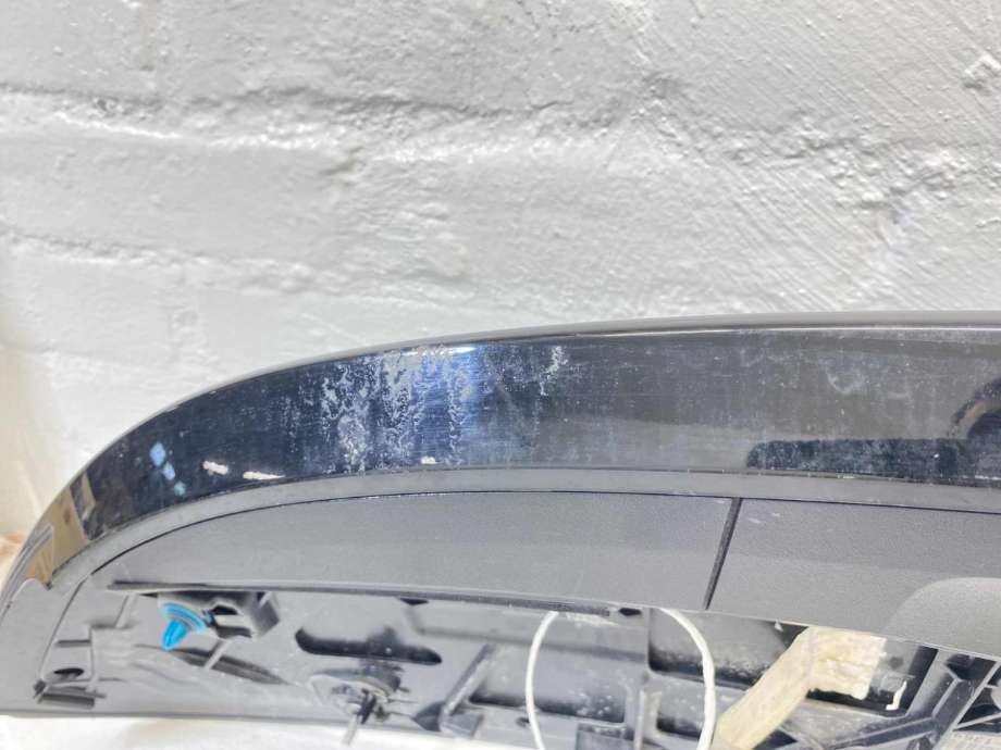 Spoiler bakluke til Mercedes EQC 2019-->>  (A293 790 0300|)