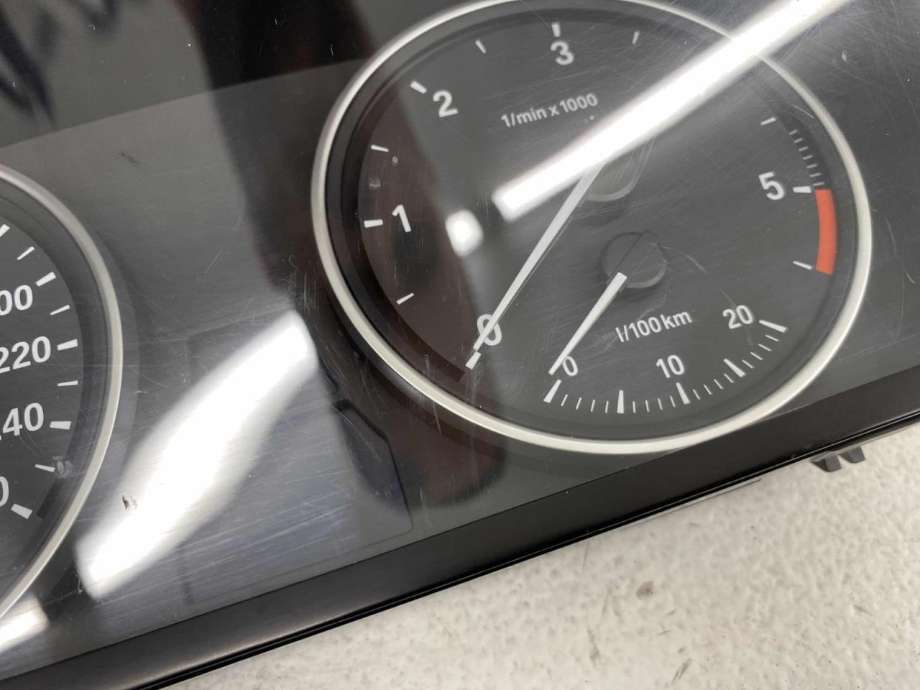 Instrumentpanel til BMW X5 2007-2013 (E70) (E70) (62 10 9 236 819|62 10 9 236 818|)