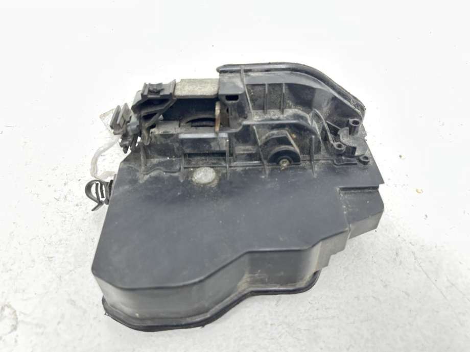 Låsekasse venstre foran til BMW X5 2007-2013 (E70) (E70) (51 21 7 202 143|)