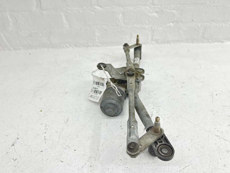 Viskermotor frontrute til Alfa Romeo 159 2005-2011 (77363796|)