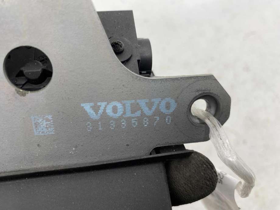 Baklukelås til Volvo V40 2012-2019 (31440245|)