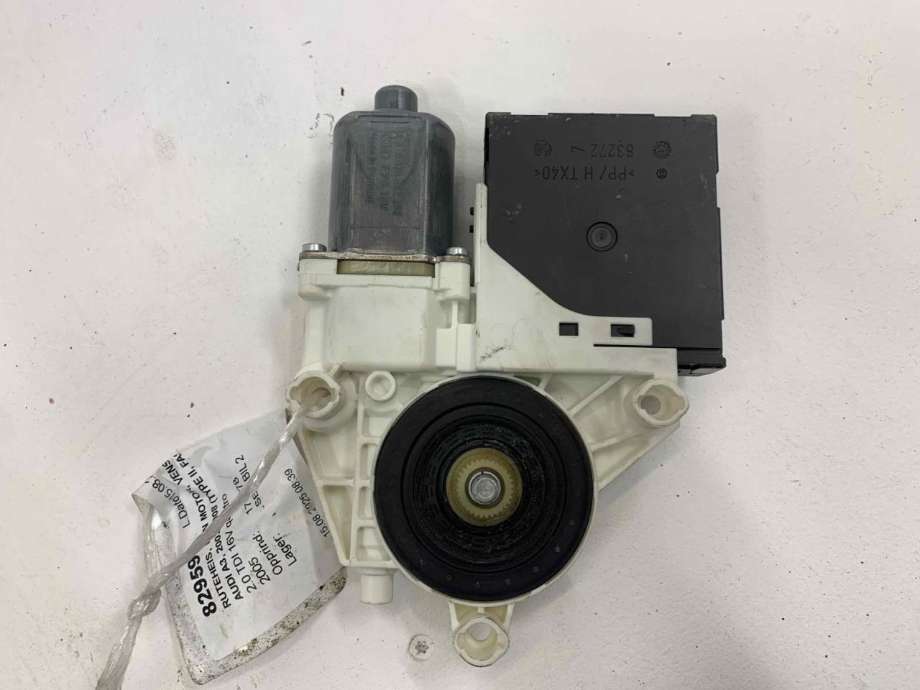 Ruteheis, kun motor, venstre bak til Audi A3 2003-2008 (Type II, Fase 1)  (8P4 959 801 D|)