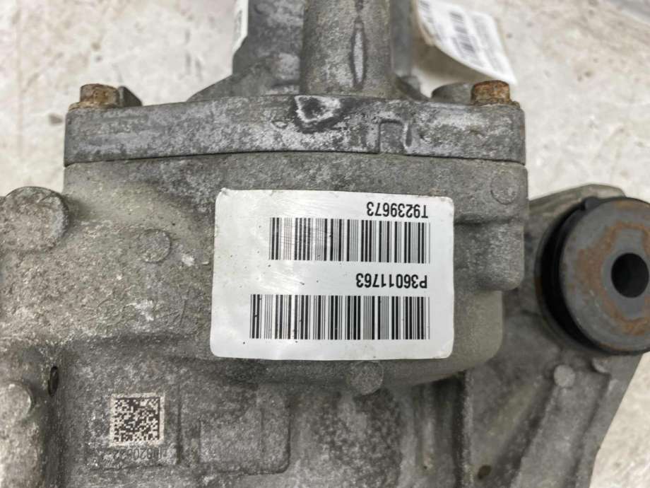 Kardang klokke bak til Volvo V90 / V90 CC / S90 2016-->> (|36011763)