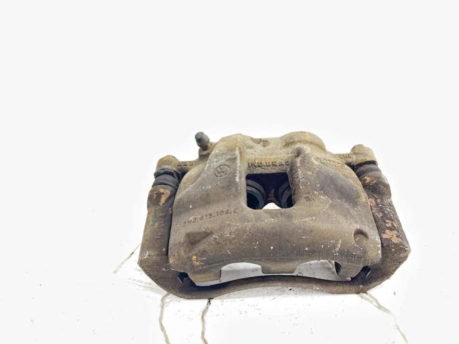 Bremsecaliper høyre foran til VW Amarok 2010-2016 (Type I, Fase 1)  (2H0 615 124 B|2H0 615 124 A|)