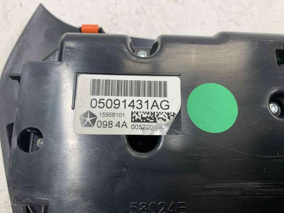 Varmeapparat betjening til Jeep Cherokee 2014-->> (Type V)  (5091 431AF|)
