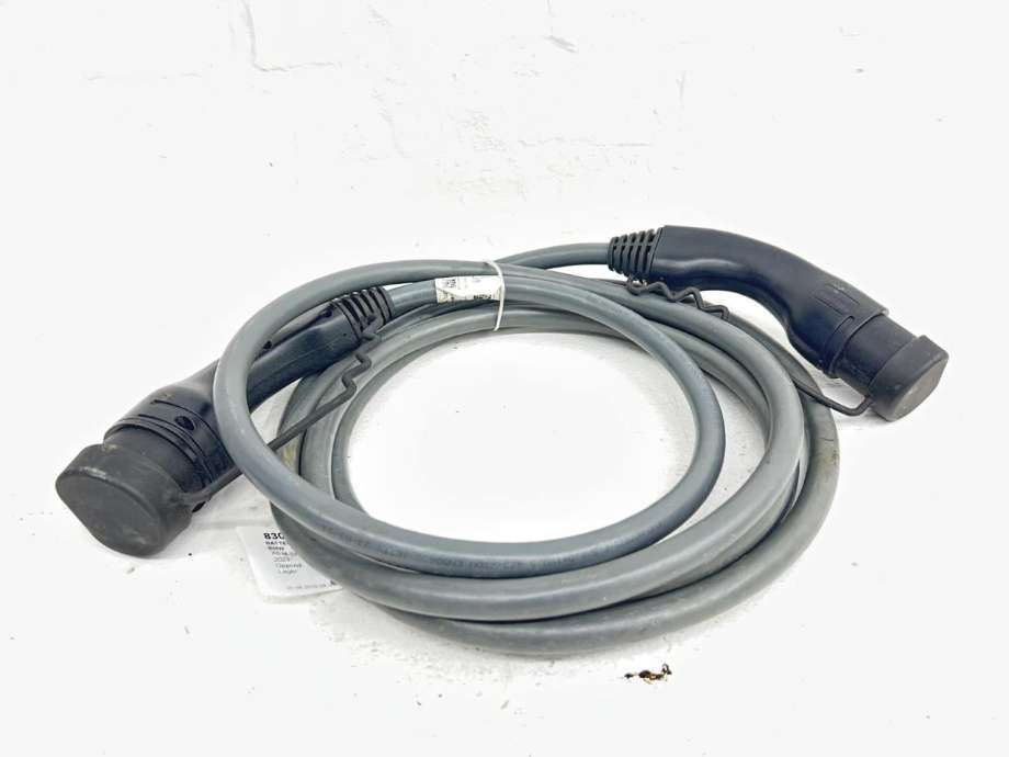 Batterilader kabel til BMW XM 2023-->> (G09) (G09) (61 44 7 827 900|)
