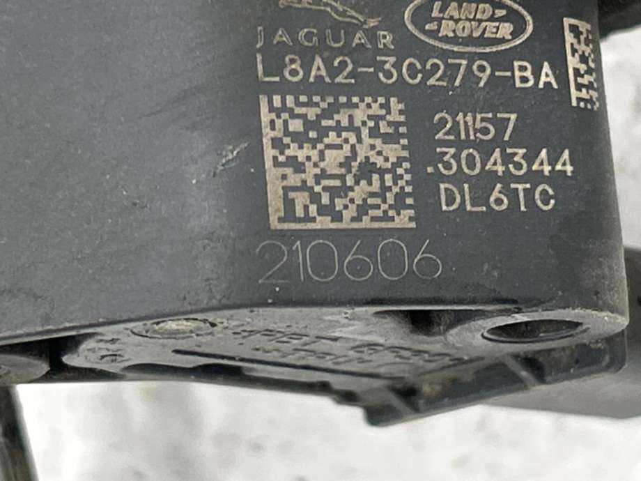 Sensor nivå, venstre bak til Land Rover Range Rover Velar 2017-->>  (LR178370 (L8A23C279BB)|)
