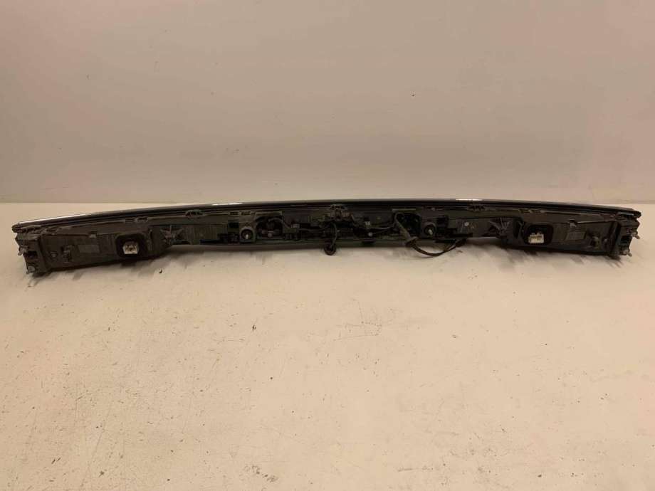 Baklykt midtre til Hongqi E-HS9 2022-->> (N/A|)