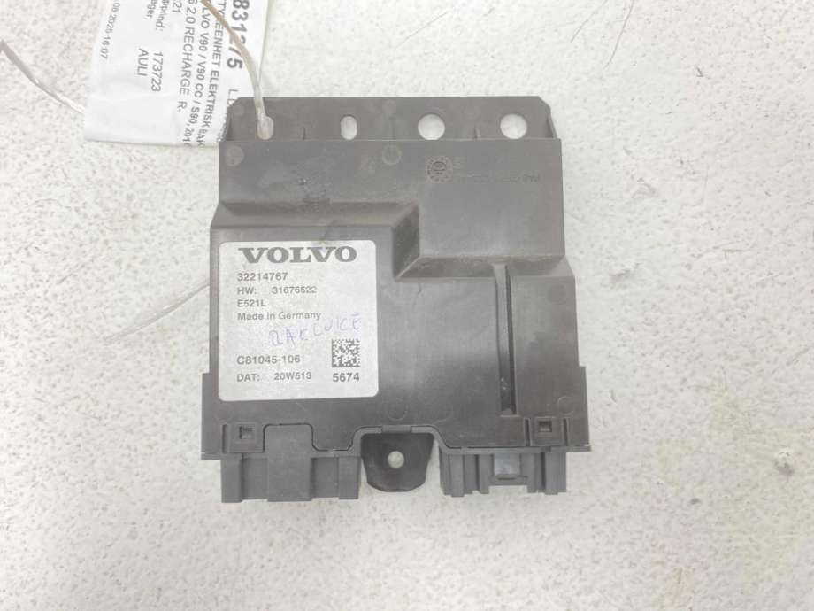 Styreenhet elektrisk bakluke til Volvo V90 / V90 CC / S90 2016-->> (32200219|)