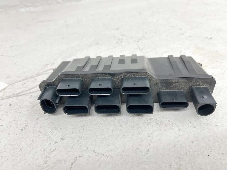 Styreenhet diverse til BMW XM 2023-->> (G09) (G09) (12 63 9 847 085|)