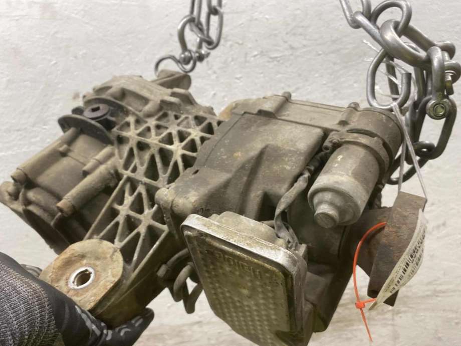 Kardang klokke bak til Opel Insignia A 2009-2014  (84163015|22821237|)