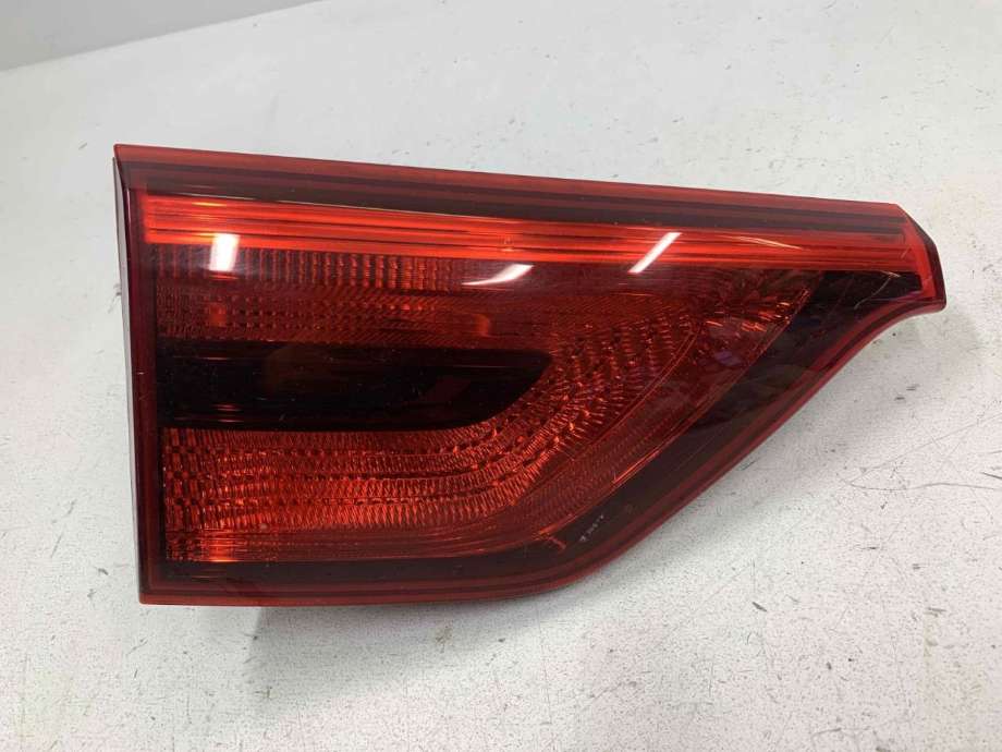 Baklykt venstre indre til Kia Sportage, 2016-2021 (Type IV)  (92405F1000)