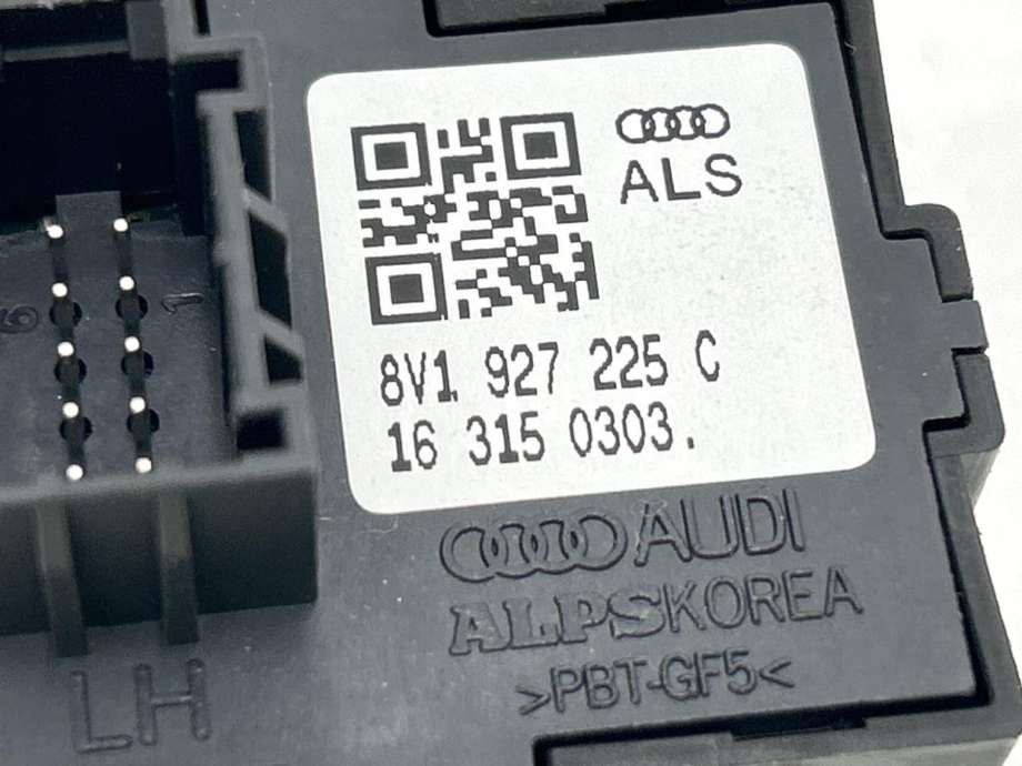 Bryter elektrisk håndbrekk/parkbrems til Audi A3 2016-2020 (Type III, Fase 2) (8V1 927 225 C|)