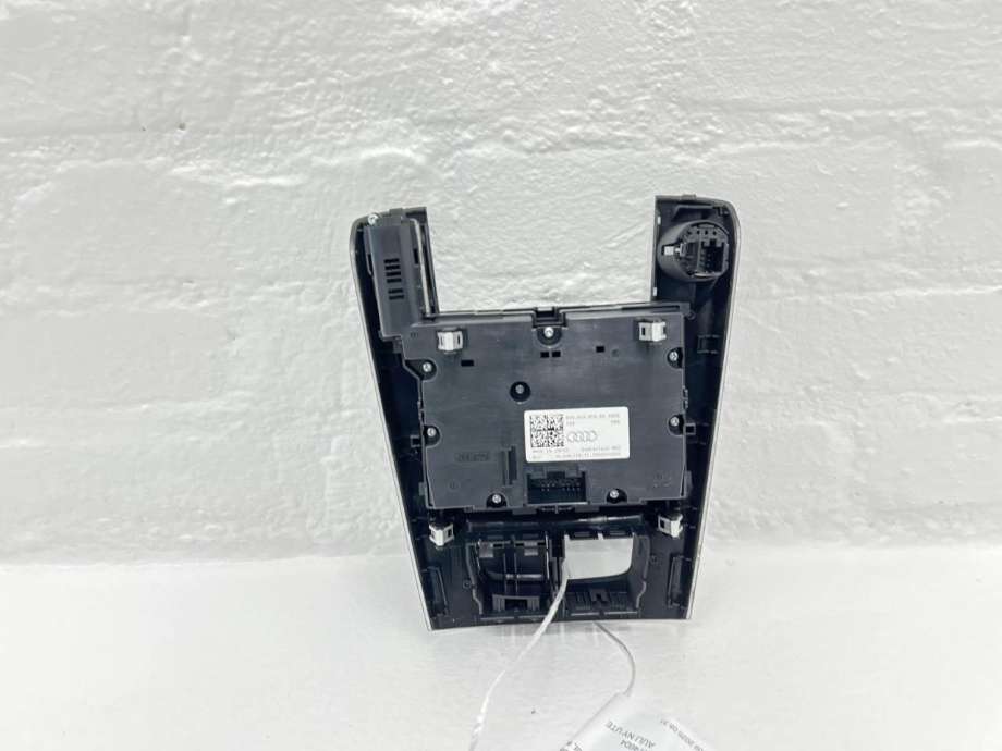 Girstang/girvelger automat til Audi A3 2016-2020 (Type III, Fase 2)  (8V0 919 614|8V0 919 614 BK|)