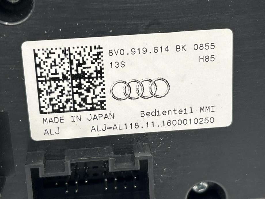 Girstang/girvelger automat til Audi A3 2016-2020 (Type III, Fase 2)  (8V0 919 614|8V0 919 614 BK|)