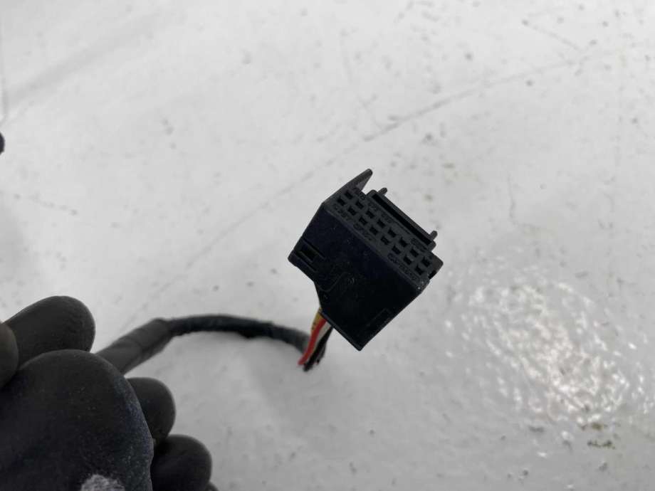 Speil høyre til Audi A3 2016-2020 (Type III, Fase 2) (8V1 857 410 F|8V1 857 410 T 9B9|)