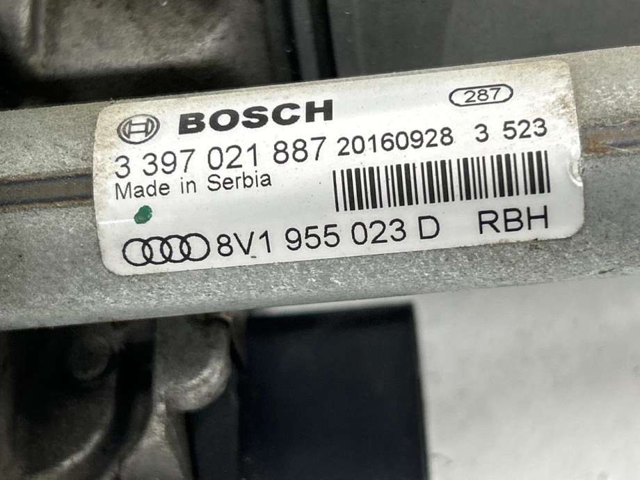 Viskermotor frontrute komplett m/overføring til Audi A3 2016-2020 (Type III, Fase 2) (8V1 955 023 D|)
