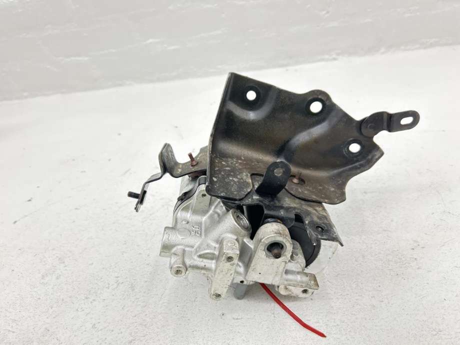 Bremsekraft-regulator bak til Toyota RAV4 2016-2019 (Type IV, Fase 2) (4707047060|)