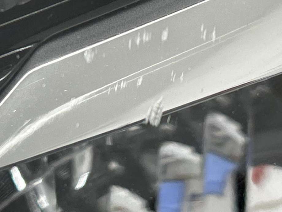 Frontlykt venstre full-LED til Toyota RAV4 2016-2019 (Type IV, Fase 2) (8118542680|)