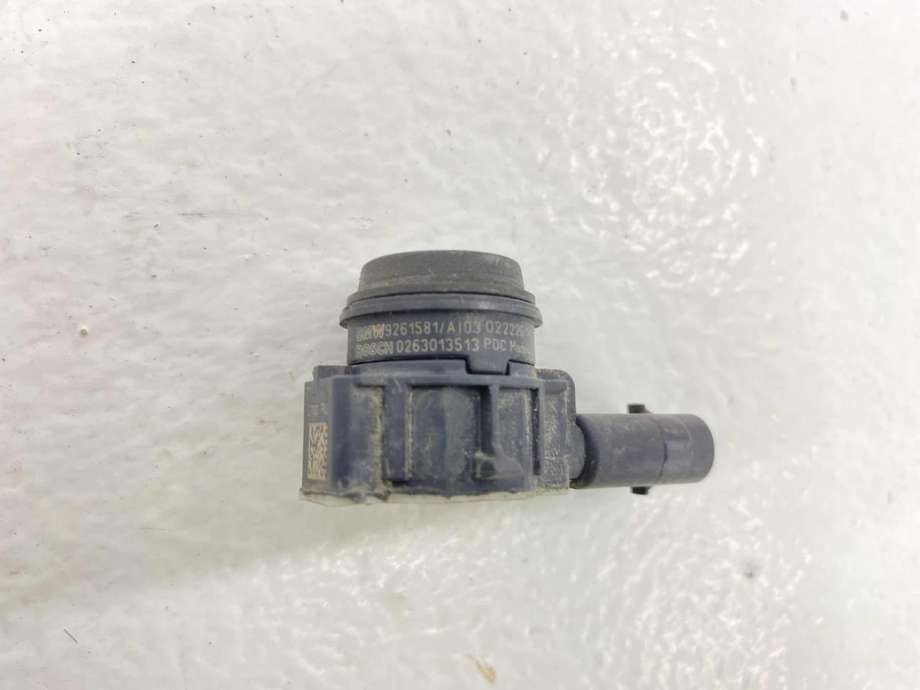 Parkeringssensor foran til BMW M4 2014-2020 (F82/F83) (F82/F83) (66 20 9 261 581|)