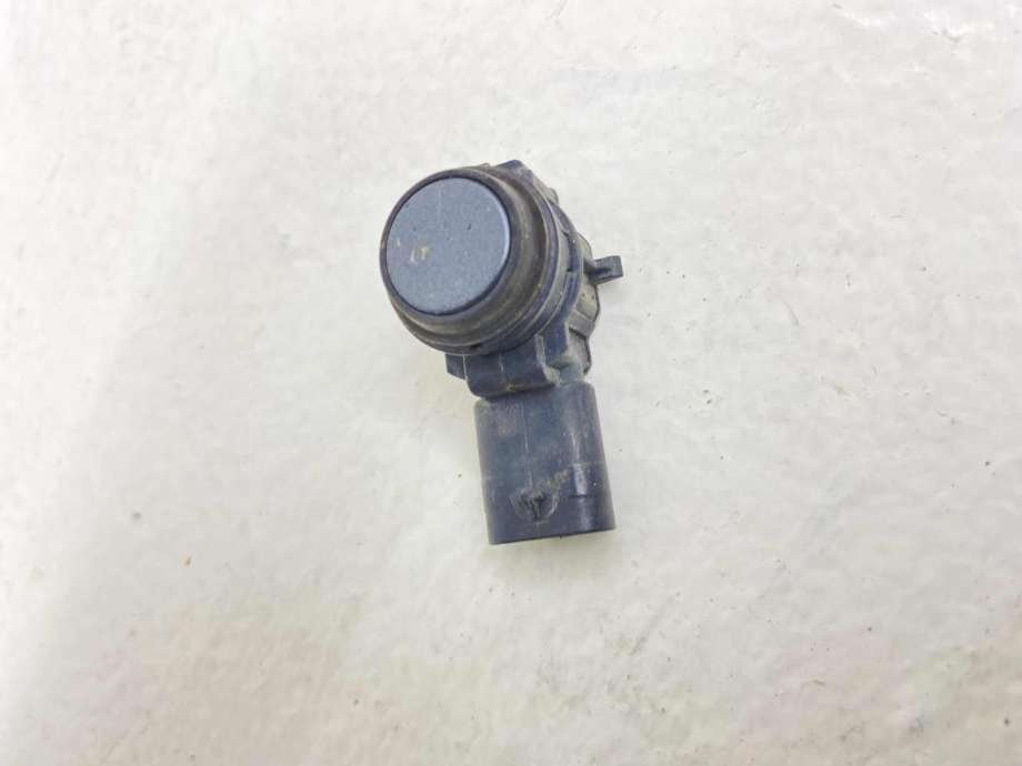 Parkeringssensor foran til BMW M4 2014-2020 (F82/F83) (F82/F83) (66 20 9 261 581|)