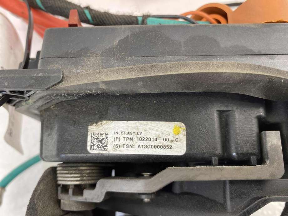 Batterilader inntak/luke til Tesla Model S 2013-2016 (Fase 1)  (1022014 00C|)
