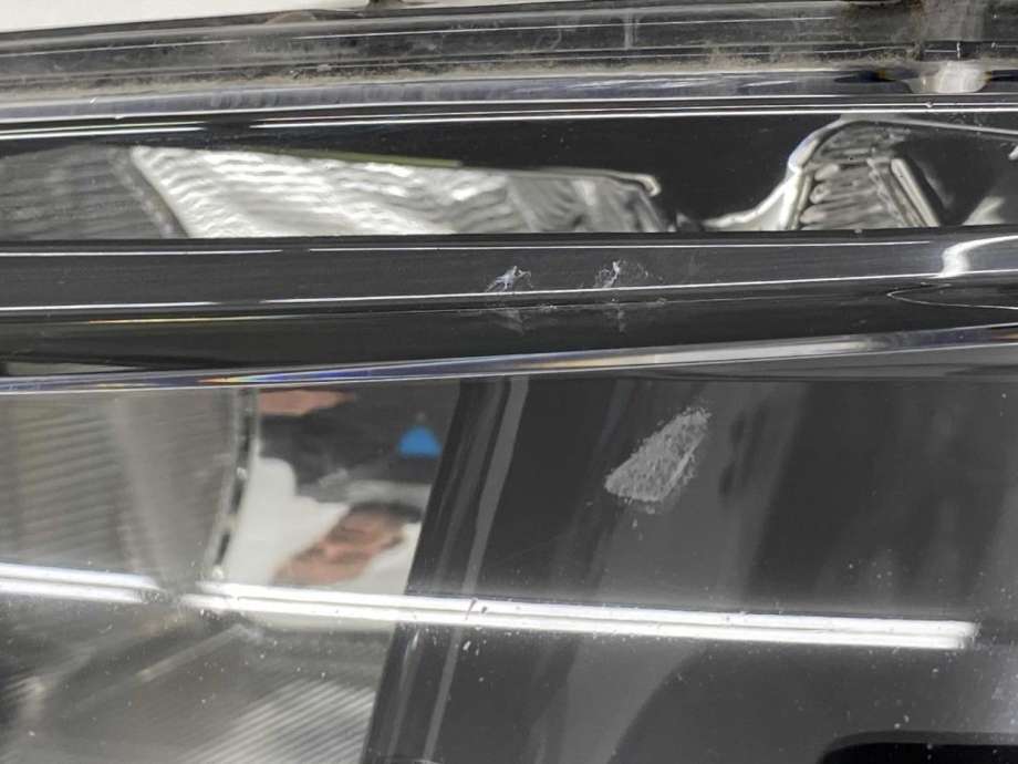 Frontlykt venstre halogen til Citroën C4, Cactus 2014-2017 (Fase 1) (98 009 013 80|)