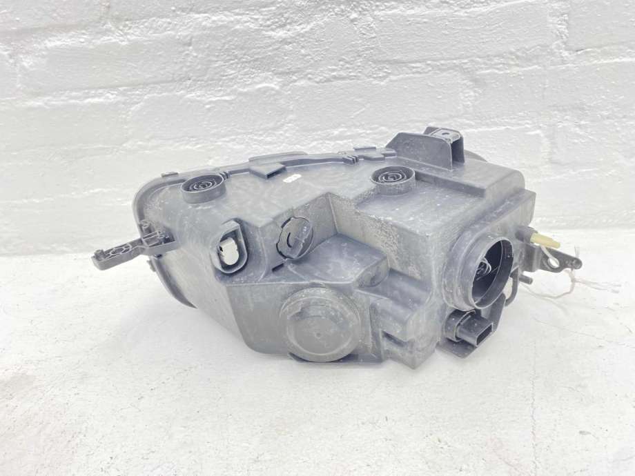 Frontlykt venstre halogen til Citroën C4, Cactus 2014-2017 (Fase 1) (98 009 013 80|)