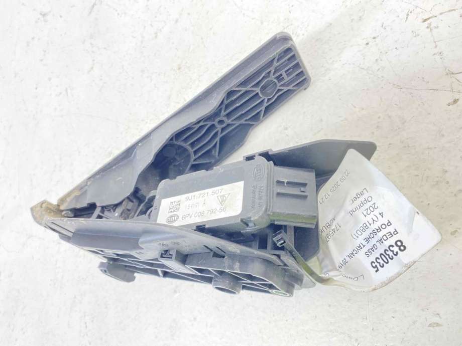 Pedal gass til Porsche Taycan 2019-->>  (9J1 721 507 B|9J1 721 507|)