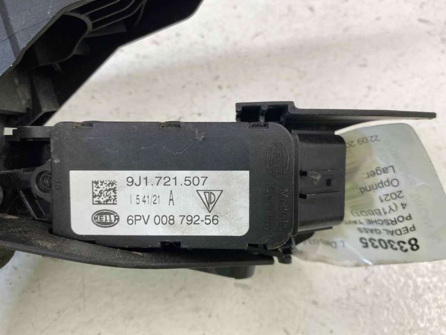 Pedal gass til Porsche Taycan 2019-->>  (9J1 721 507 B|9J1 721 507|)