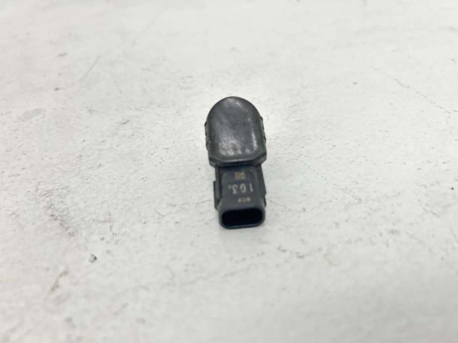 Parkeringssensor foran til Toyota RAV4 2016-2019 (Type IV, Fase 2)  (8934142060|4206050450|)