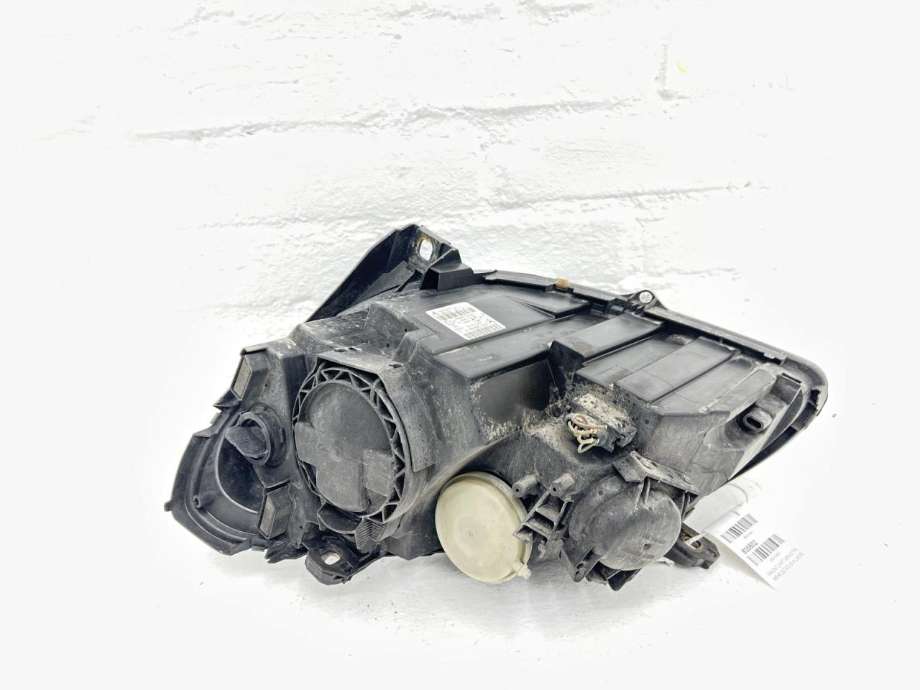 Frontlykt venstre halogen til Mercedes B-Klasse 2005-2008 (Fase 1) (W245) (W245) (A 169 820 17 61|)