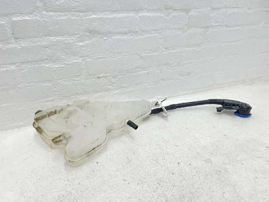 Spylertank foran til BMW 3-Serie 2018-->> (G20) (G20) (61 66 9 478 352|)