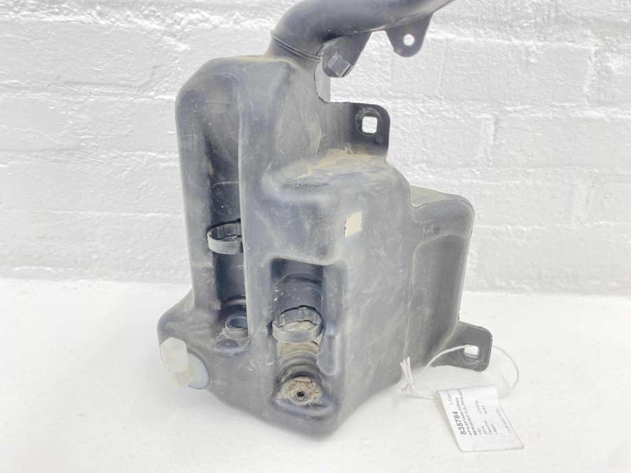 Spylertank foran til Mercedes CLA 2013-2019 (C117) (C117) (A 246 869 01 20|)
