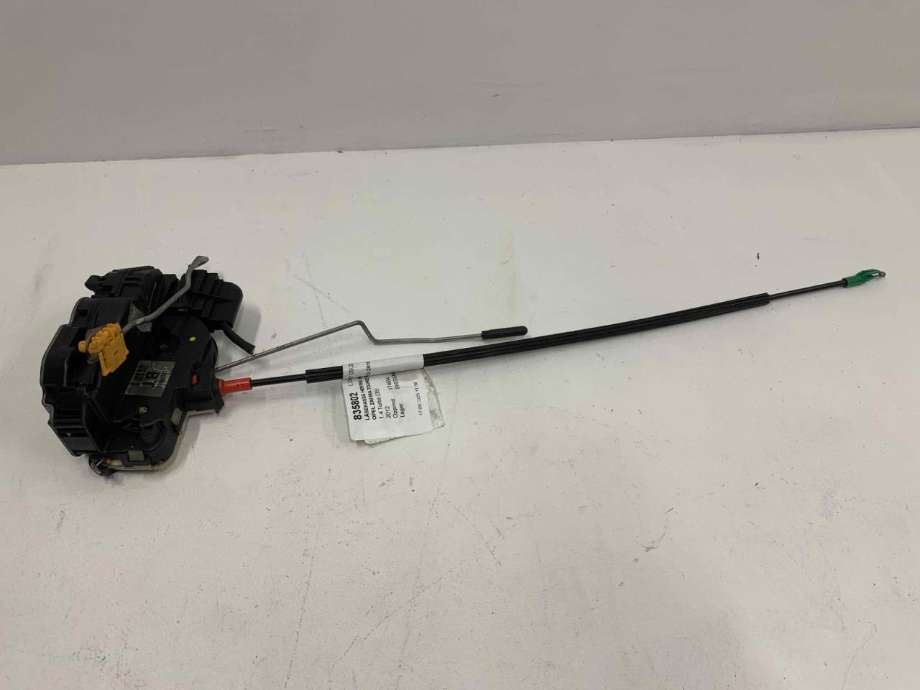 Låsekasse høyre bak til Opel Zafira Tourer 2012-2018  (13579556|)