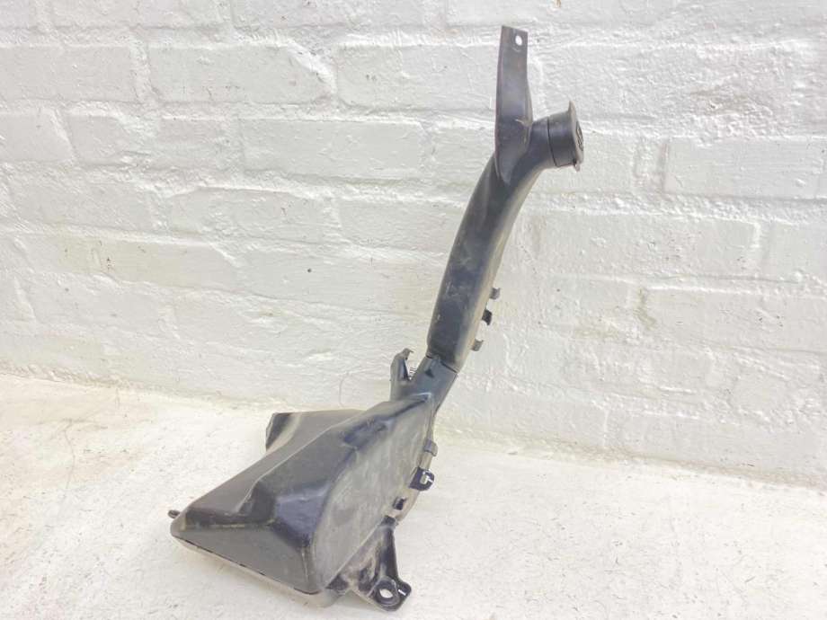 Spylertank til Tesla Model Y 2021-2024 (Type I) (1607949-00-A|)