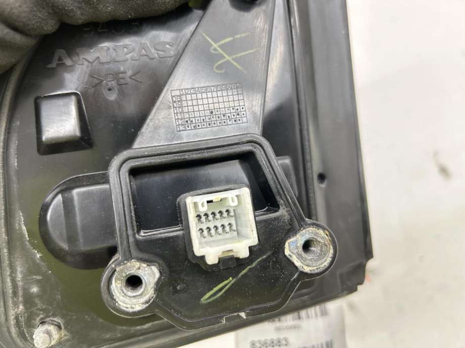 Speil høyre til Isuzu D-Max 2012-2017 (Type II, Fase 1)  (8984813531|)