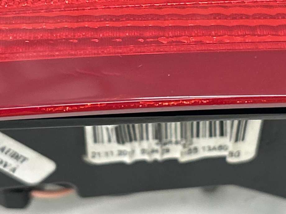 Baklykt høyre indre til Ford Fiesta 2017-->> (Type VII)  (2687952|H1BB 13A602 BL|)